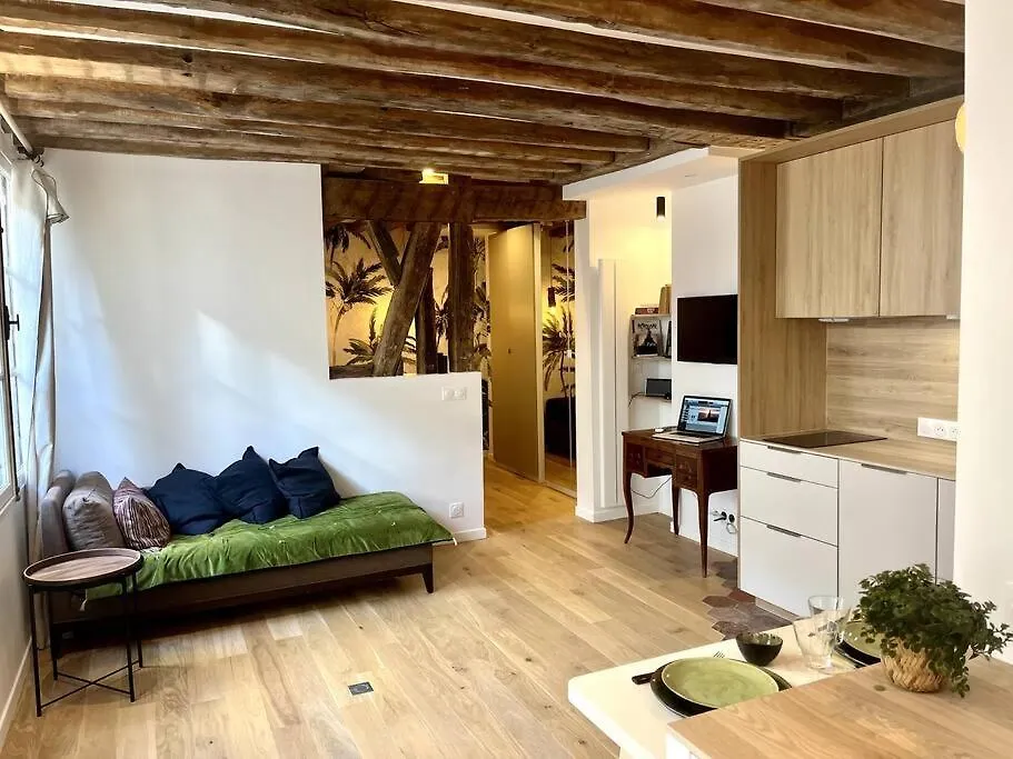Bright 1 Bed In The Heart Of Hip Paris, Montorgueil Apartman